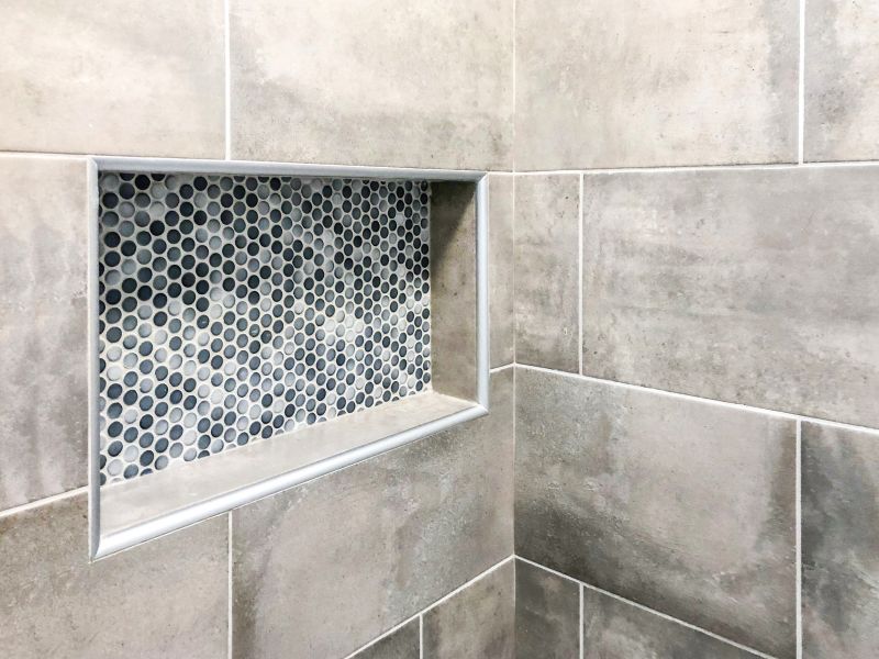Corner Walk-in Shower with Niche